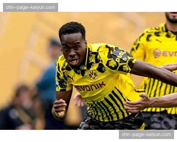 切尔西吉滕斯5200万引援效果不佳 16场零进球仅两助攻表现挣扎